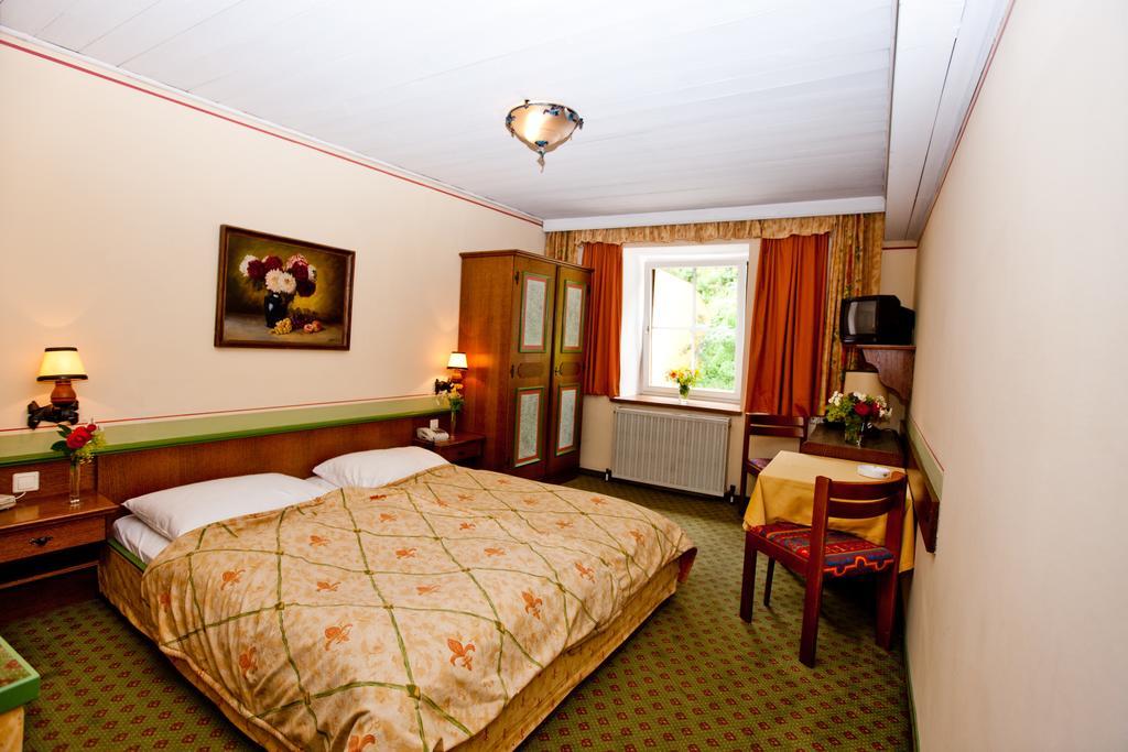Hotel Gasthof Lercher Murau Kamer foto